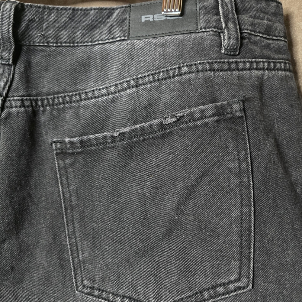 RSQ Women's Low‎ Rise Loose Straight Denim Jeans Size 33 Black - Picture 9 of 9